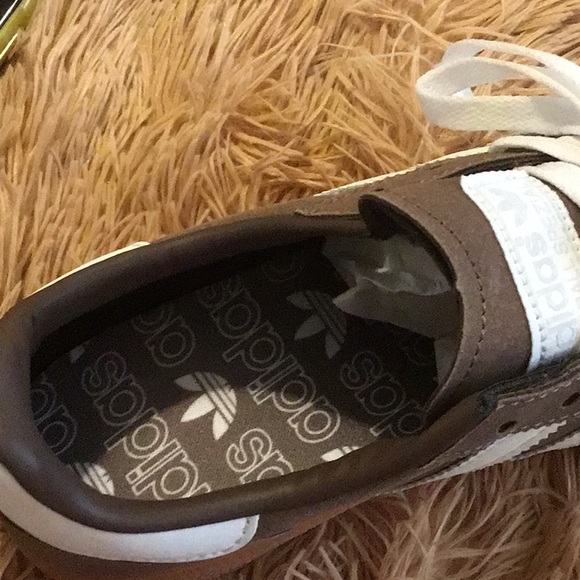 Adidas Spezial Brown Sneakers with White Accents - Picture 5 of 7